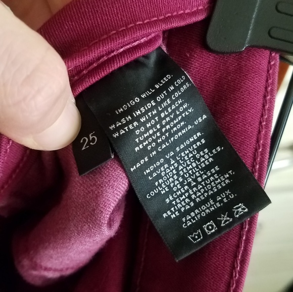 J Brand 25 Berry Color Skinny Jean Short Length - Picture 4 of 6